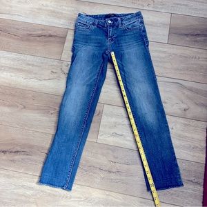 Woman’s size 00 jeans